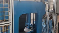 آلات كبس وتثبيت النوابض الهوائية